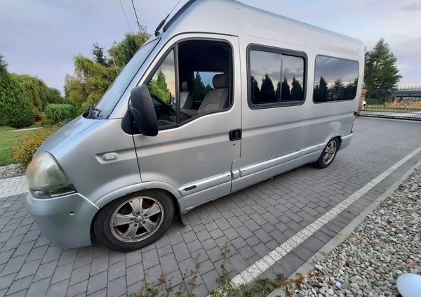Nissan Interstar cena 22900 przebieg: 520000, rok produkcji 2004 z Parczew małe 137